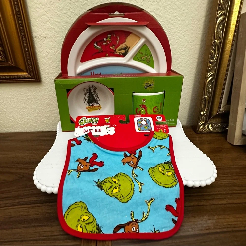 New- Dr. Seuss The Grinch Baby Bib and Dish Set Blue, Green & White
